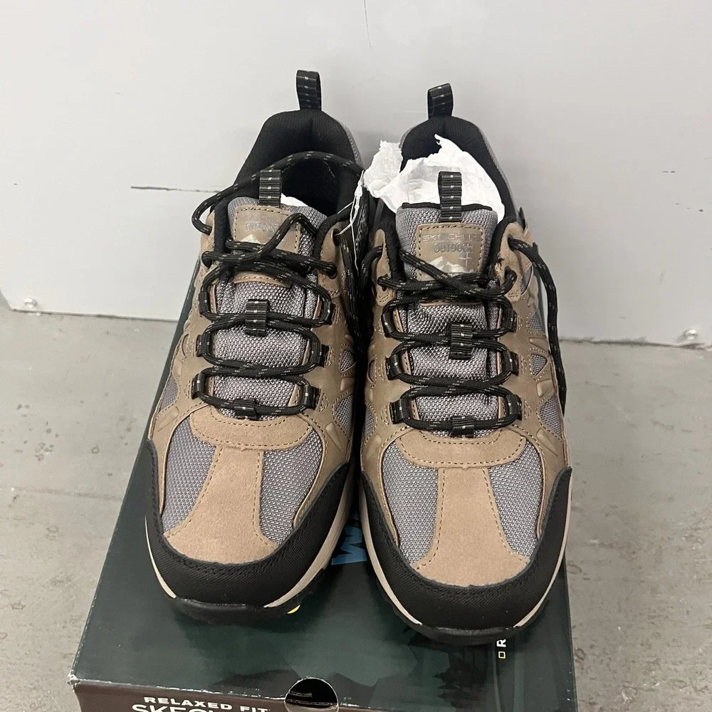 N/A skechers outdoors